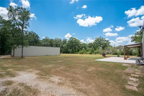 Exterior - 11696 Long Trussel Rd, Bryan, TX 77808 photo 4 of 8
