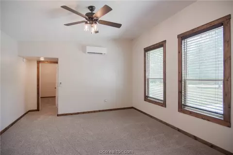 Bedroom - 11696 Long Trussel Rd, Bryan, TX 77808 photo 1 of 7