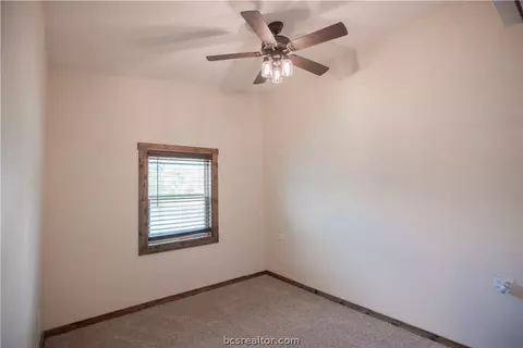 Bedroom - 11696 Long Trussel Rd, Bryan, TX 77808 photo 4 of 7