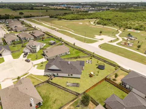View/Area - 3105 Tarleton Ct, Bryan, TX 77808 photo 5 of 7