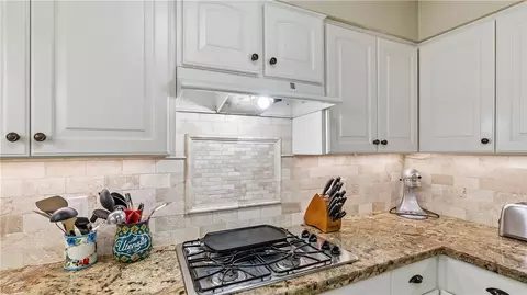 Kitchen - 3901 Oak Bend Dr, Bryan, TX 77802 photo 6 of 8