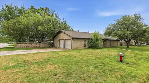 Exterior - 3901 Oak Bend Dr, Bryan, TX 77802 photo 3 of 5