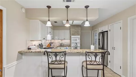 Kitchen - 3901 Oak Bend Dr, Bryan, TX 77802 photo 2 of 8
