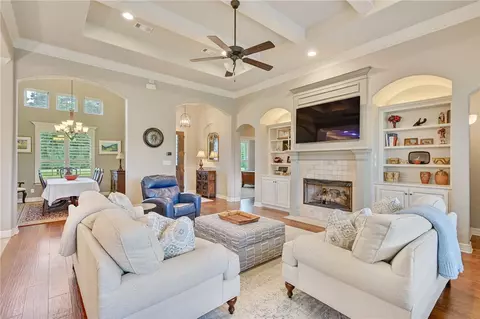 8527 Green Branch Loop, Bryan, TX 77808 photo 5