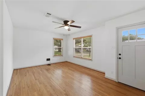 1505 Burt St, Bryan, TX 77802 photo 2
