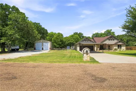4364 Green Pastures, North Zulch, TX 77872