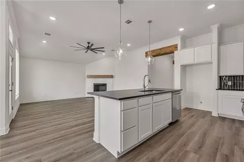 Living - 3010 Teller Dr, Bryan, TX 77808 photo 3 of 6
