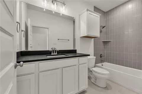 Bath - 3010 Teller Dr, Bryan, TX 77808 photo 5 of 5