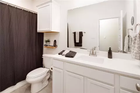 Bath - 3164 Tarleton Ct, Bryan, TX 77808 photo 2 of 2