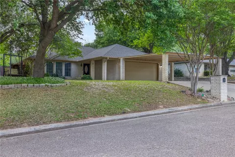 705 Palmer, Rockdale, TX 76567