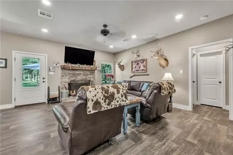 Living - 9847 Weedon Loop, Bryan, TX 77808 photo 3 of 3