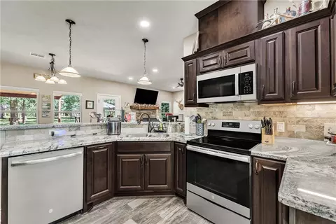 Kitchen - 9847 Weedon Loop, Bryan, TX 77808 photo 2 of 2