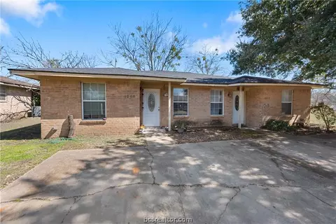 1209-1211 Georgia St, College Station, TX 77840