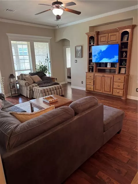 Living - 2105 Ella Ln, Bryan, TX 77802 photo 1 of 1
