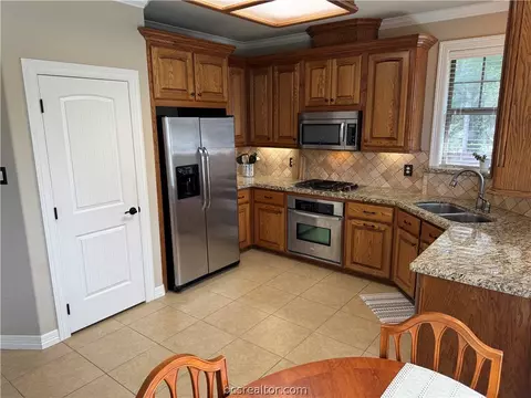 Kitchen - 2105 Ella Ln, Bryan, TX 77802 photo 1 of 2