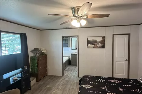 404 E Collins St, Bremond, TX 76629 photo 9