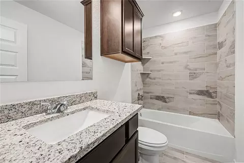 Bath - 2405 Rooke Rd, Bryan, TX 77807 photo 3 of 3