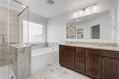 Bath - 2405 Rooke Rd, Bryan, TX 77807 photo 1 of 3