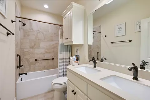 Bath - 3201 Old Spring Way, Bryan, TX 77808 photo 2 of 5