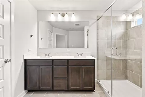 Bath - 6009 Badger St, Bryan, TX 77807 photo 4 of 5