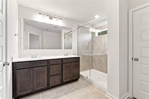 Bath - 6009 Badger St, Bryan, TX 77807 photo 2 of 5