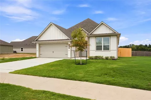 Exterior - 6009 Badger St, Bryan, TX 77807 photo 2 of 3