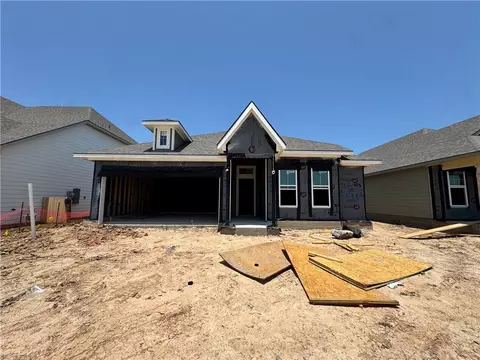 1215 Verona Dr, College Station, TX 77845