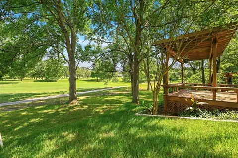 Exterior - 2800 Broadmoor Dr, Bryan, TX 77802 photo 6 of 8