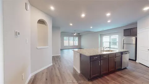 Entry Way - 5789 Cerrillos Dr, Bryan, TX 77807 photo 3 of 7