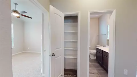 Entry Way - 5789 Cerrillos Dr, Bryan, TX 77807 photo 6 of 7