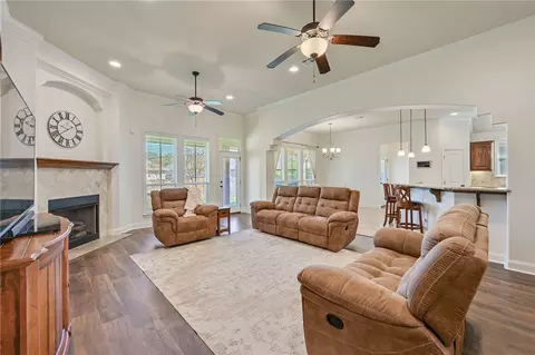 Living - 2901 Caney Ct, Bryan, TX 77808 photo 3 of 3