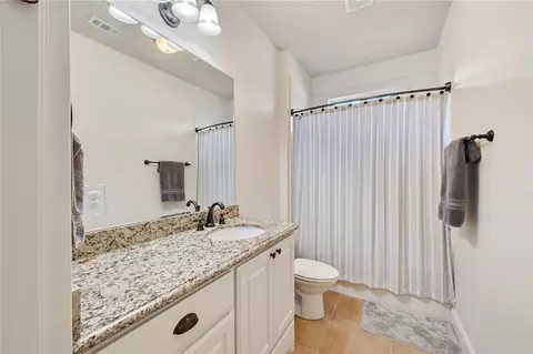 Bath - 2901 Caney Ct, Bryan, TX 77808 photo 3 of 4