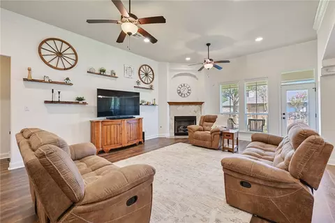 Living - 2901 Caney Ct, Bryan, TX 77808 photo 1 of 3