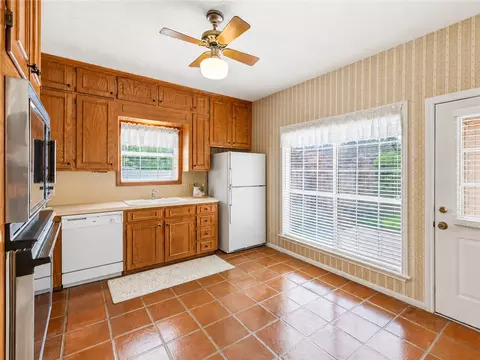 Kitchen - 701 Walker St, Bryan, TX 77802 photo 1 of 2