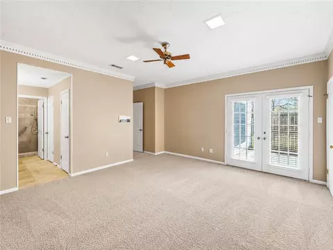 Living - 701 Walker St, Bryan, TX 77802 photo 4 of 4