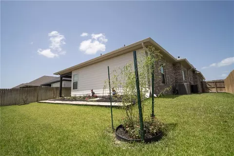 Exterior - 2807 Spector Dr, Bryan, TX 77808 photo 7 of 8