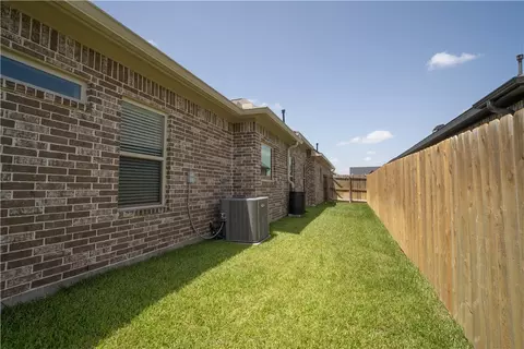 Exterior - 2807 Spector Dr, Bryan, TX 77808 photo 3 of 8