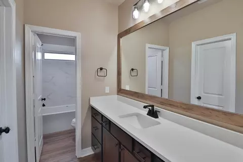 Bath - 2807 Spector Dr, Bryan, TX 77808 photo 4 of 4
