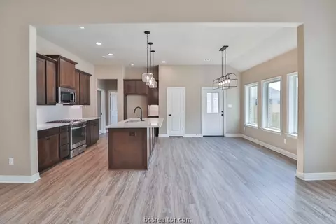 Other - 2807 Spector Dr, Bryan, TX 77808 photo 1 of 4