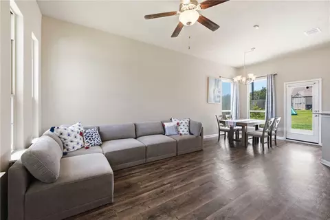 2061 Positano Loop, Bryan, TX 77808 photo 3
