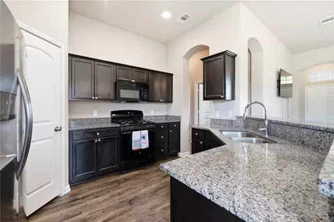 2061 Positano Loop, Bryan, TX 77808 photo 5
