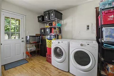 Other - 307 E Barton St, Calvert, TX 77837 photo 8 of 10