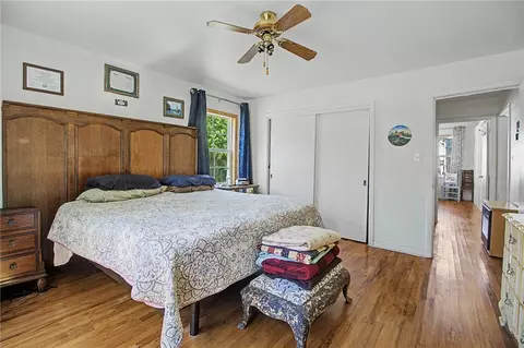 Bedroom - 307 E Barton St, Calvert, TX 77837 photo 1 of 1