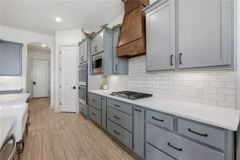 Kitchen - 3009 Wolfpack Loop, Bryan, TX 77808 photo 3 of 4