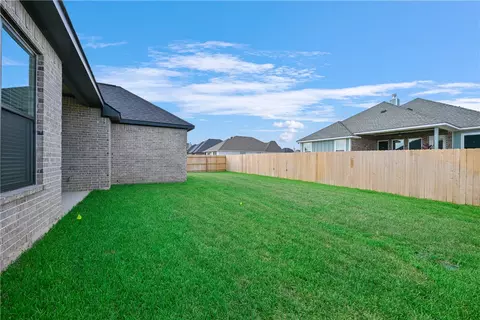Exterior - 2822 Captain Dr, Bryan, TX 77808 photo 4 of 4