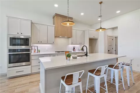 Kitchen - 2822 Captain Dr, Bryan, TX 77808 photo 2 of 3