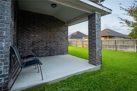 Exterior - 2928 Archer Dr, Bryan, TX 77808 photo 3 of 5