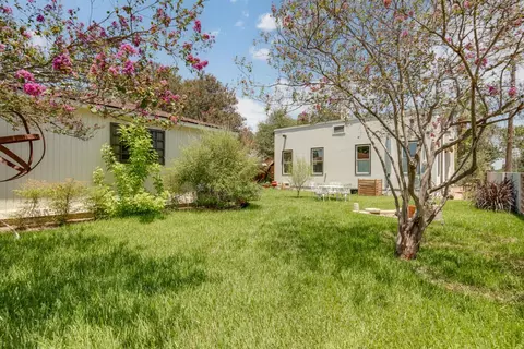 Exterior - 715 E 31st St, Bryan, TX 77803 photo 9 of 11