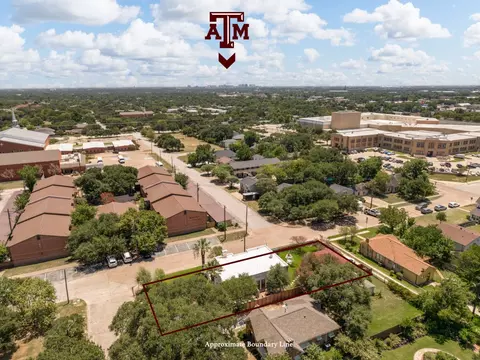 View/Area - 715 E 31st St, Bryan, TX 77803 photo 1 of 8