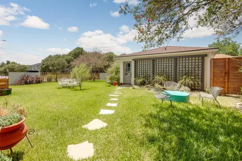 Exterior - 715 E 31st St, Bryan, TX 77803 photo 7 of 11
